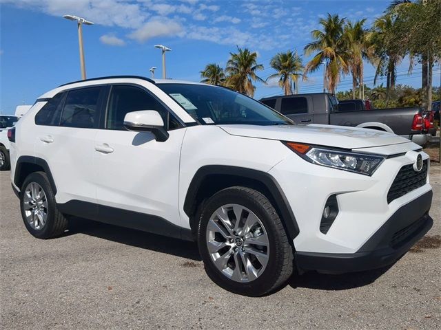 2020 Toyota RAV4 XLE Premium