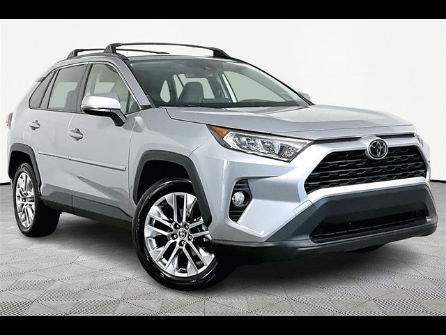 2020 Toyota RAV4 XLE Premium