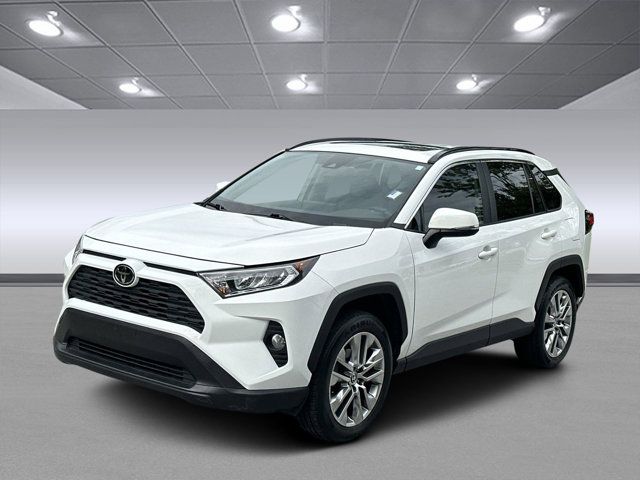 2020 Toyota RAV4 XLE Premium