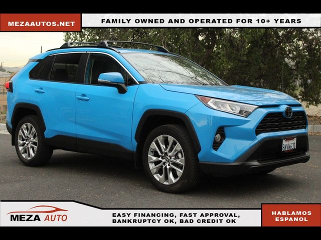 2020 Toyota RAV4 XLE Premium