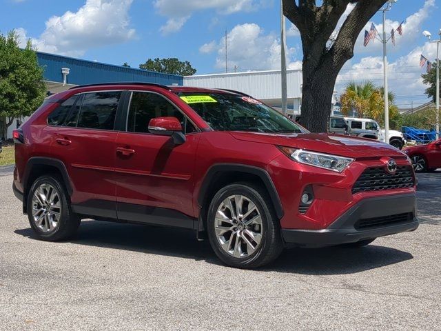 2020 Toyota RAV4 XLE Premium