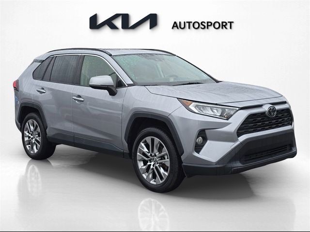 2020 Toyota RAV4 XLE Premium