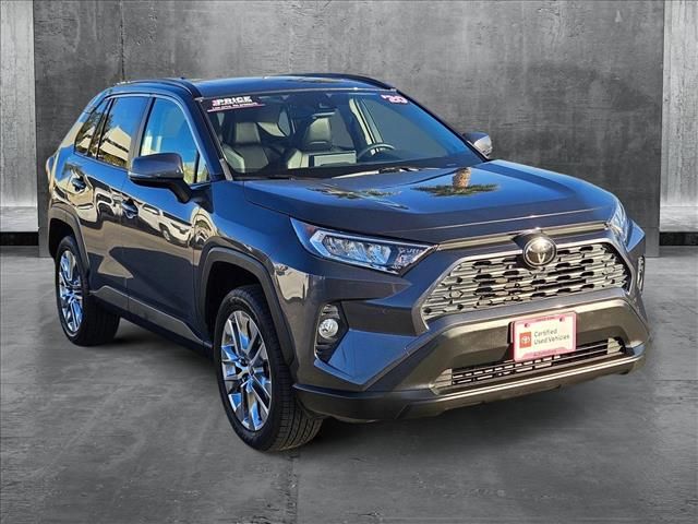 2020 Toyota RAV4 XLE Premium