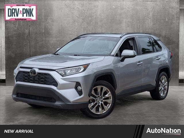 2020 Toyota RAV4 XLE Premium