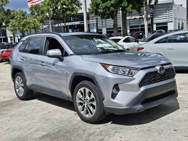 2020 Toyota RAV4 XLE Premium