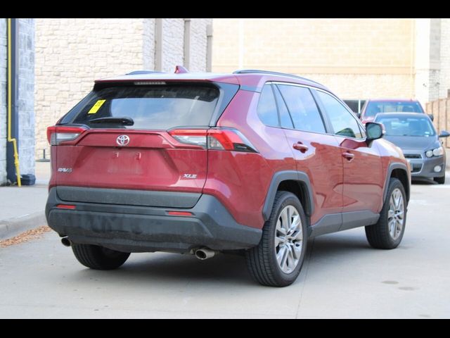 2020 Toyota RAV4 XLE Premium