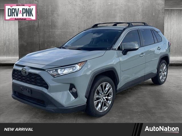 2020 Toyota RAV4 XLE Premium