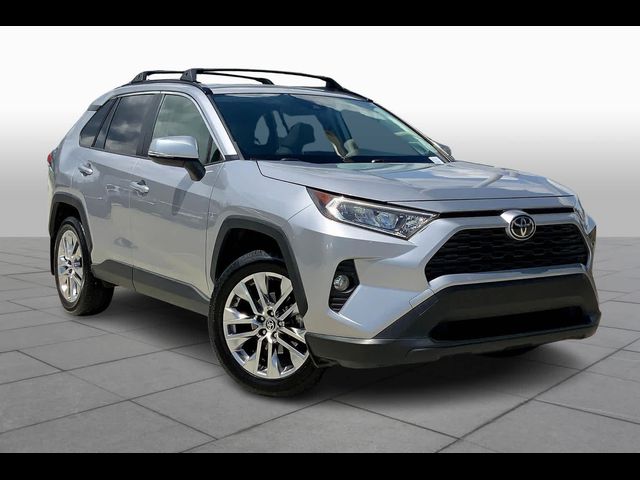 2020 Toyota RAV4 XLE Premium