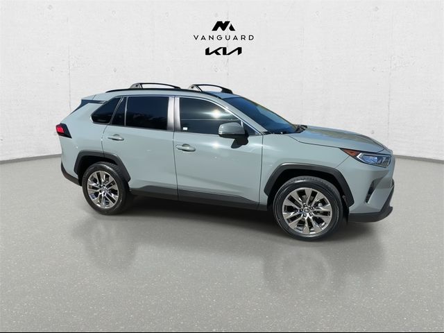 2020 Toyota RAV4 XLE Premium