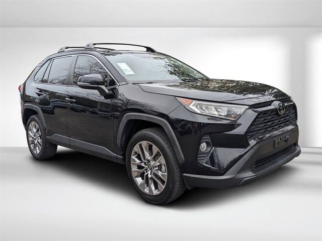 2020 Toyota RAV4 XLE Premium