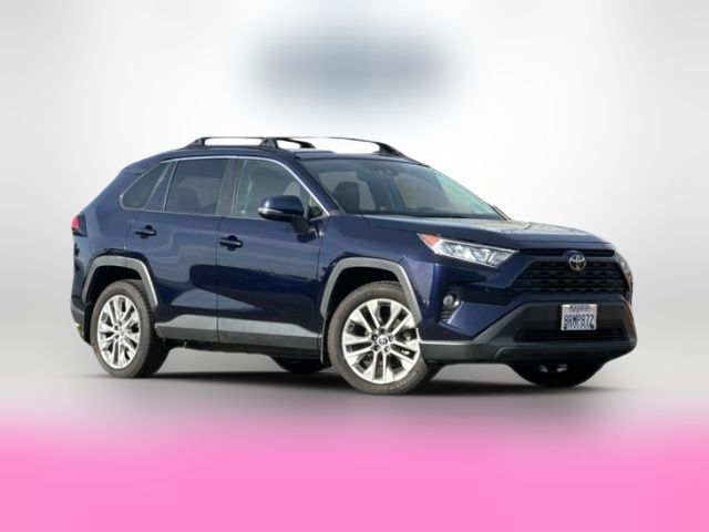 2020 Toyota RAV4 XLE Premium