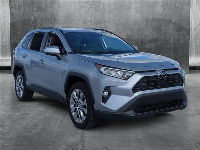 2020 Toyota RAV4 XLE Premium