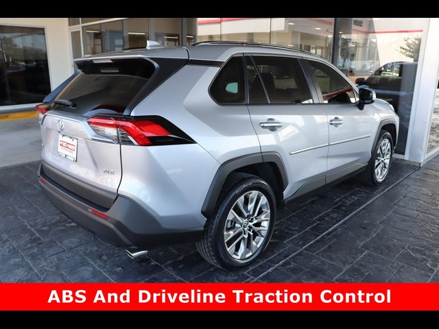 2020 Toyota RAV4 XLE Premium