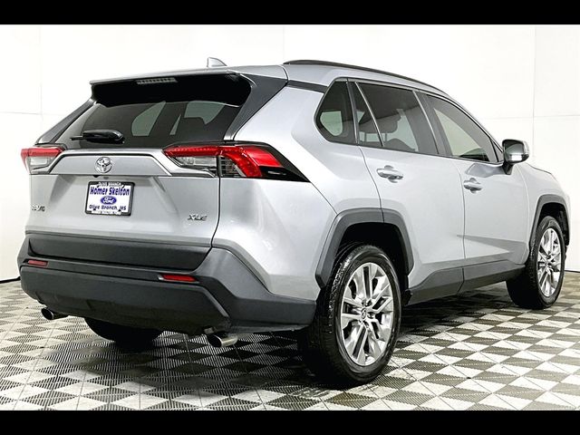 2020 Toyota RAV4 XLE Premium