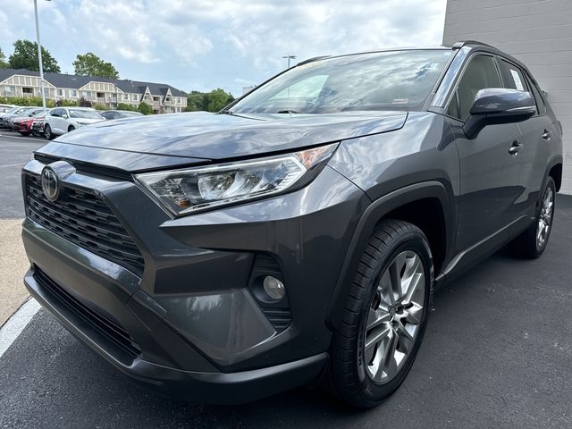 2020 Toyota RAV4 XLE Premium