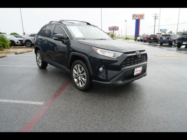 2020 Toyota RAV4 XLE Premium