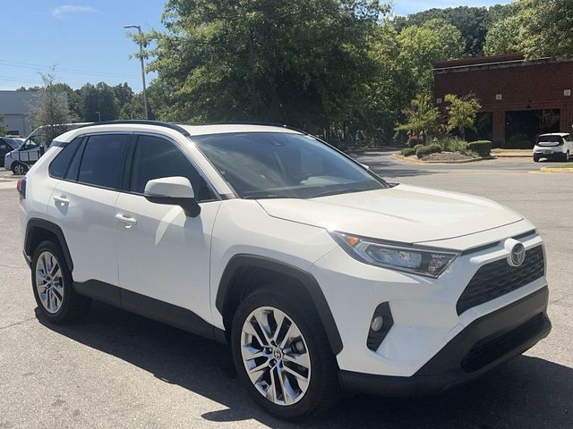 2020 Toyota RAV4 XLE Premium