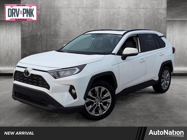 2020 Toyota RAV4 XLE Premium