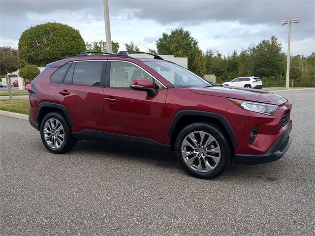 2020 Toyota RAV4 XLE Premium