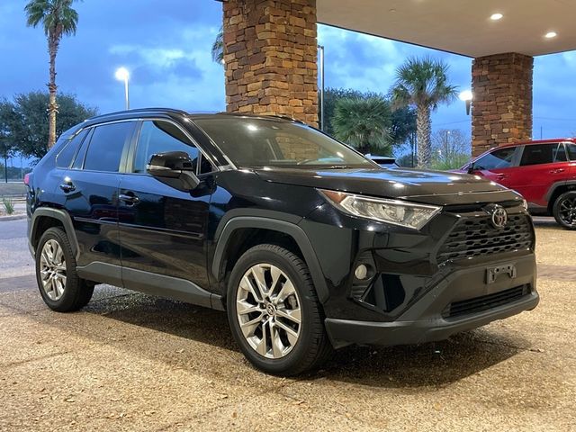 2020 Toyota RAV4 XLE Premium