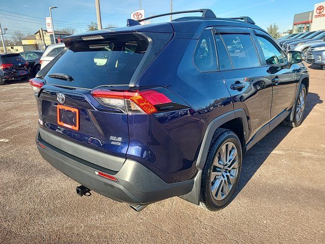 2020 Toyota RAV4 XLE Premium