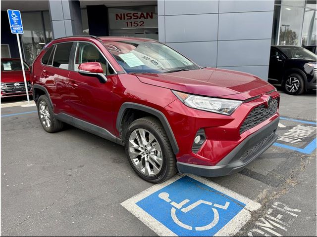 2020 Toyota RAV4 XLE Premium