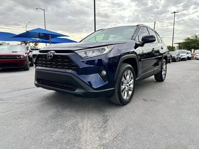 2020 Toyota RAV4 XLE Premium