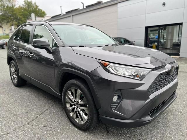 2020 Toyota RAV4 XLE Premium