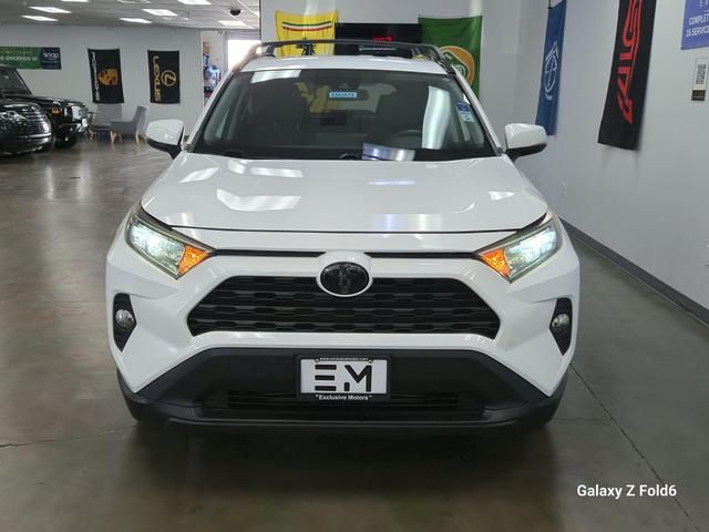 2020 Toyota RAV4 XLE