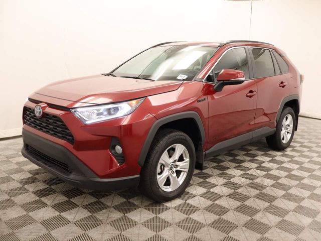 2020 Toyota RAV4 Hybrid XLE