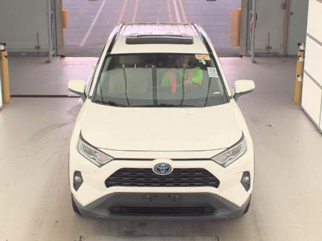 2020 Toyota RAV4 Hybrid XLE