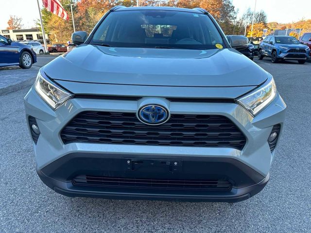 2020 Toyota RAV4 Hybrid XLE