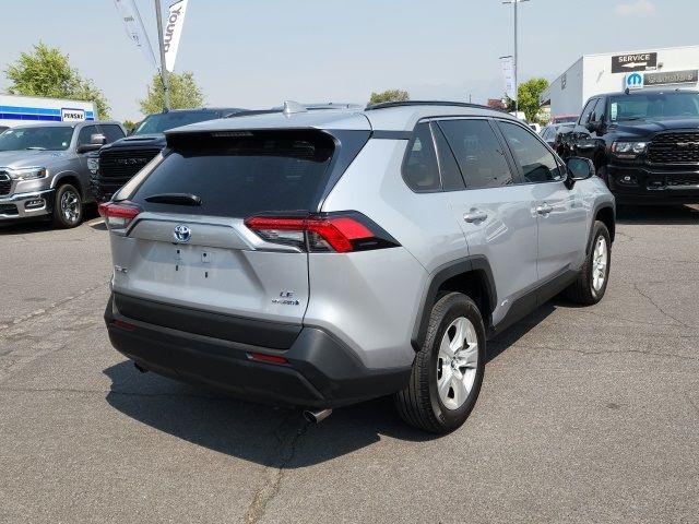 2020 Toyota RAV4 Hybrid LE