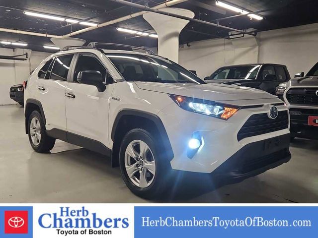 2020 Toyota RAV4 Hybrid LE