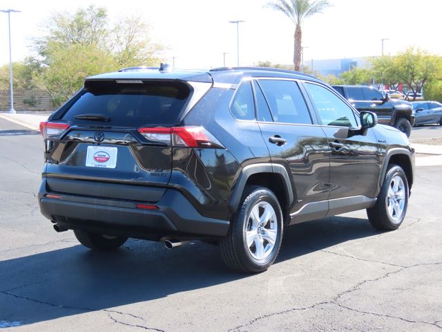 2020 Toyota RAV4 Hybrid LE