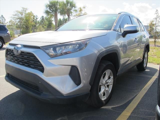 2020 Toyota RAV4 Hybrid LE