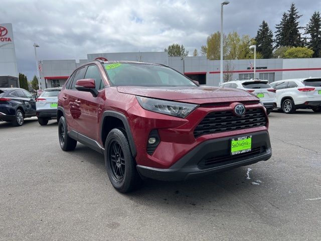 2020 Toyota RAV4 Hybrid LE