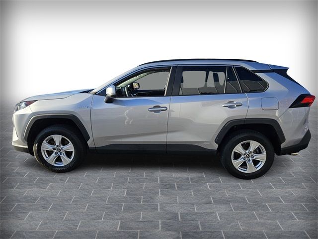 2020 Toyota RAV4 Hybrid LE