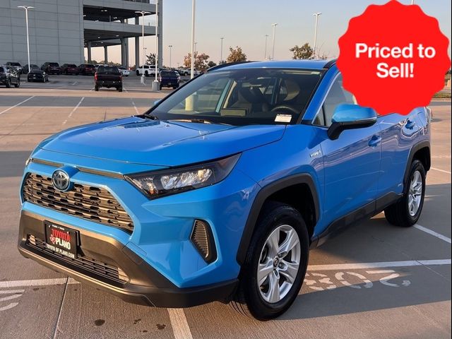 2020 Toyota RAV4 Hybrid LE