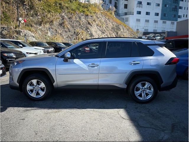 2020 Toyota RAV4 Hybrid LE