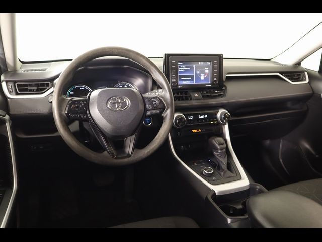 2020 Toyota RAV4 Hybrid XLE