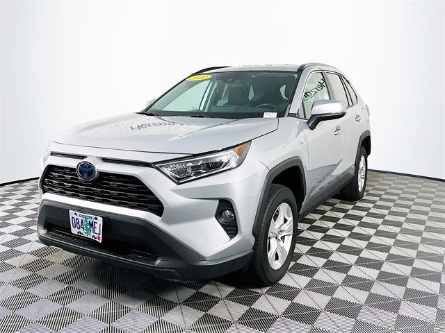 2020 Toyota RAV4 Hybrid XLE