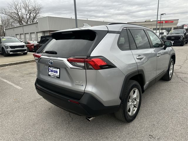 2020 Toyota RAV4 Hybrid XLE