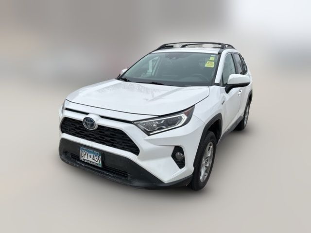 2020 Toyota RAV4 Hybrid XLE