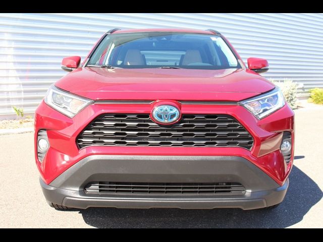 2020 Toyota RAV4 Hybrid XLE