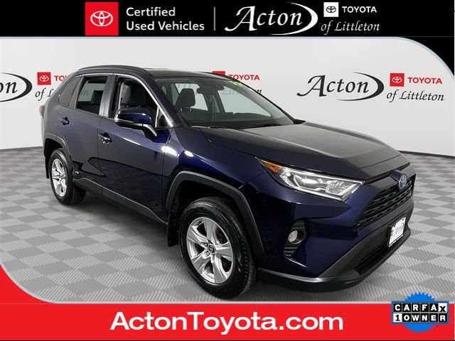 2020 Toyota RAV4 Hybrid XLE