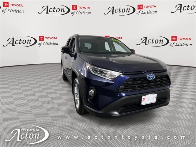 2020 Toyota RAV4 Hybrid XLE