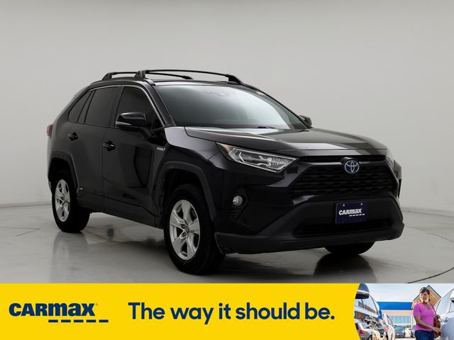 2020 Toyota RAV4 Hybrid XLE