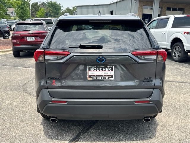 2020 Toyota RAV4 Hybrid XLE