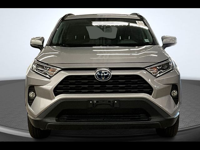 2020 Toyota RAV4 Hybrid XLE